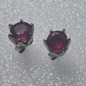 Fissure Filled Ruby Red Round Stud Earrings -925 Silver Women Jewelry
